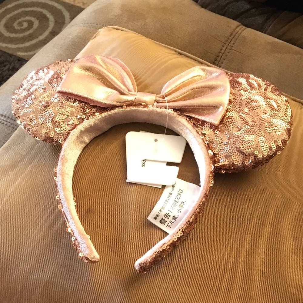LAST CHANCE NWT Authentic Rose Gold Disney ears - Picture 4 of 7